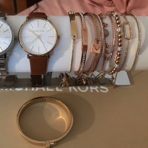 Set of Michael Kors watch and bracelets
